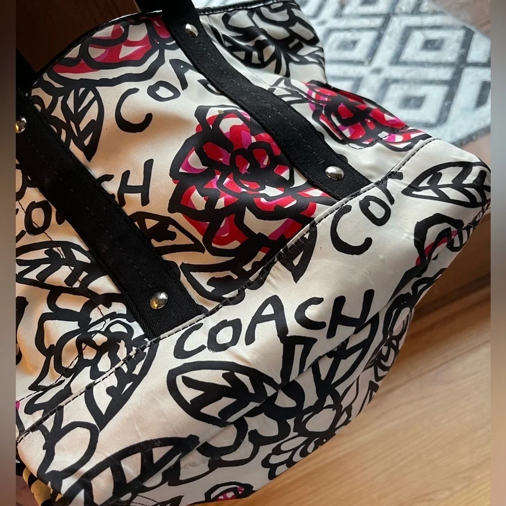Coach Poppy Graffiti Shoulder Tote - Picture 9 of 13